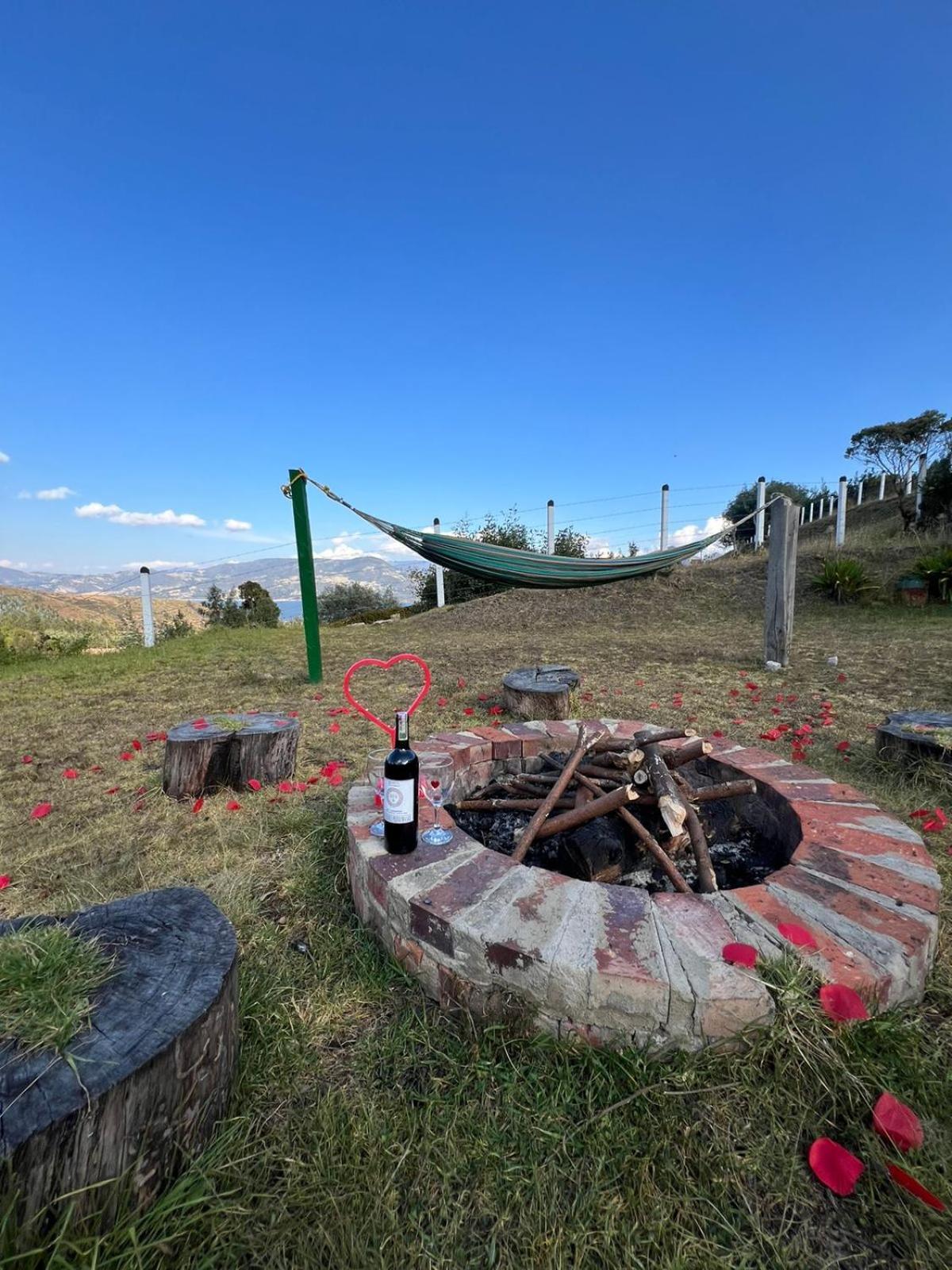 La Estacion De Tomine Luxury tent Guatavita
